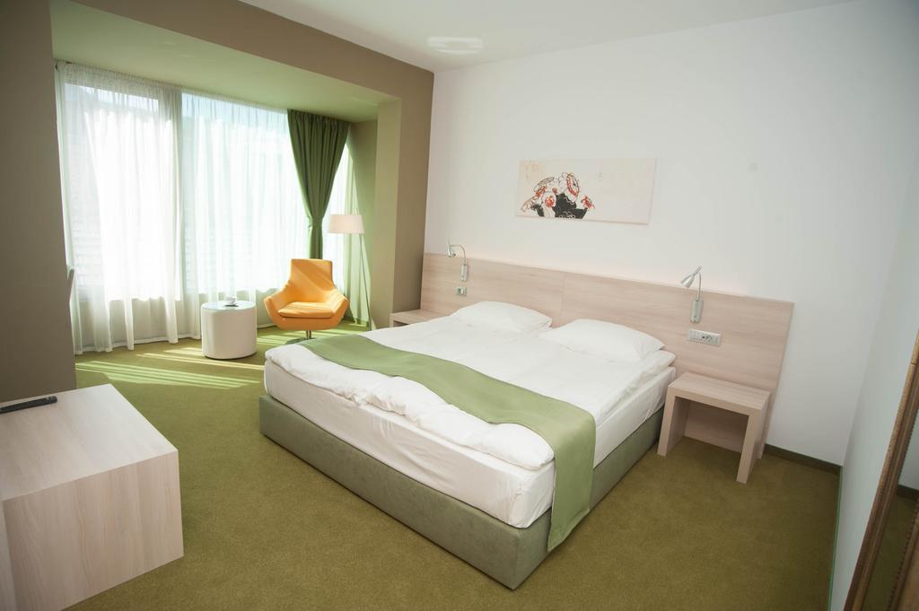 Hotel Armatti Braşov Exteriör bild